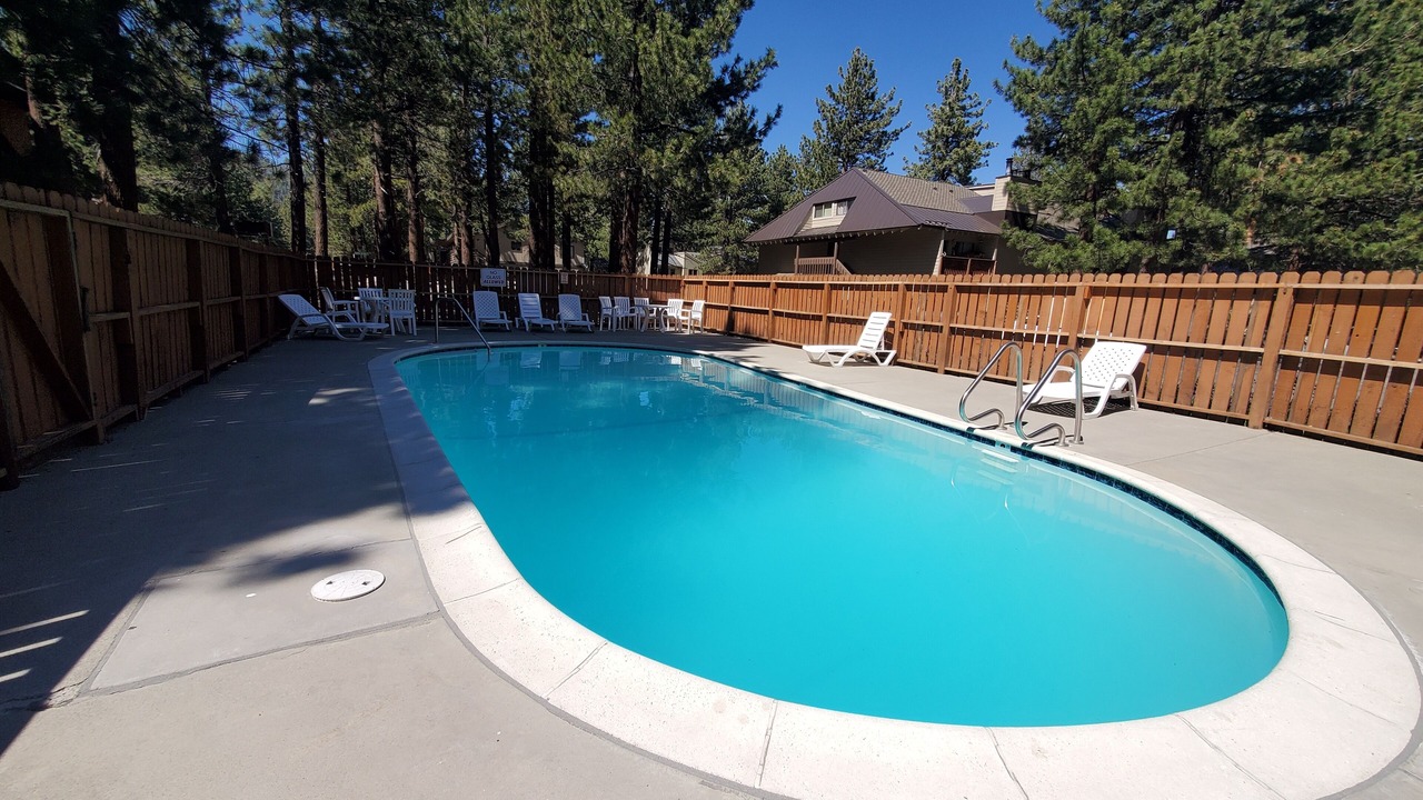 Photo of Outdoor in Mammoth Lakes