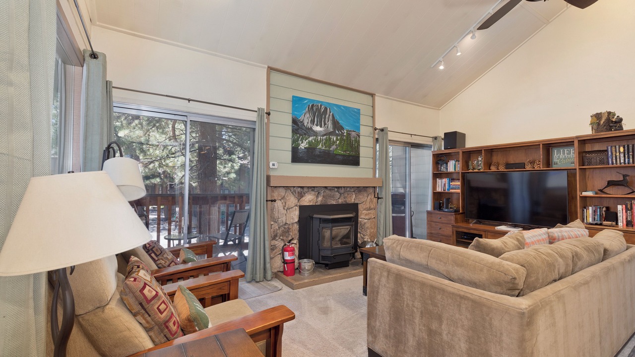 Photo of Patio Balcony in Mammoth Lakes