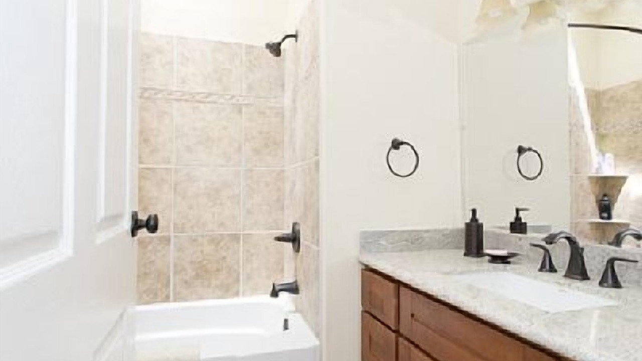 Photo of Bathroom in Sonoma