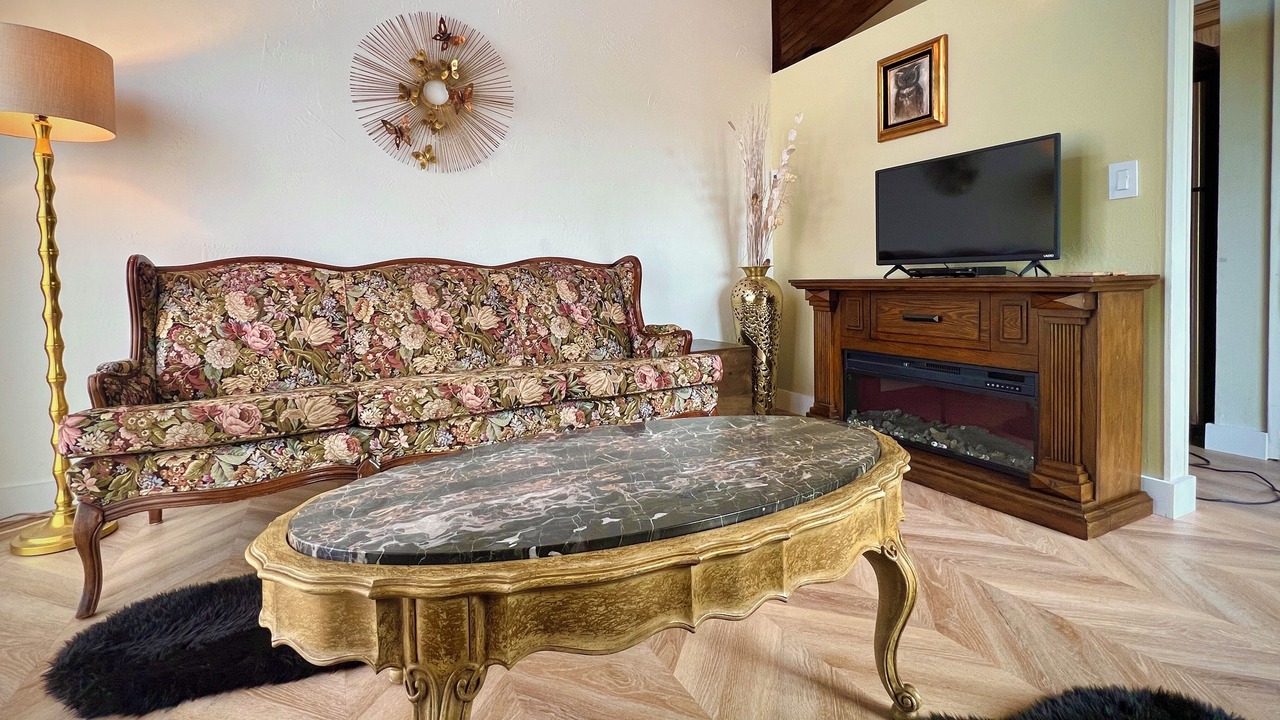 Photo of Livingroom in Lodge Hill
