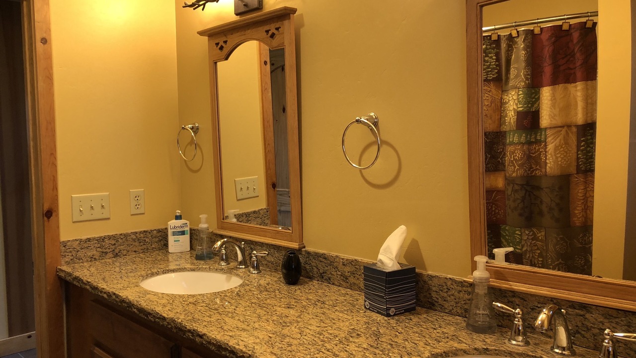 Photo of Bathroom in Alta Sierra