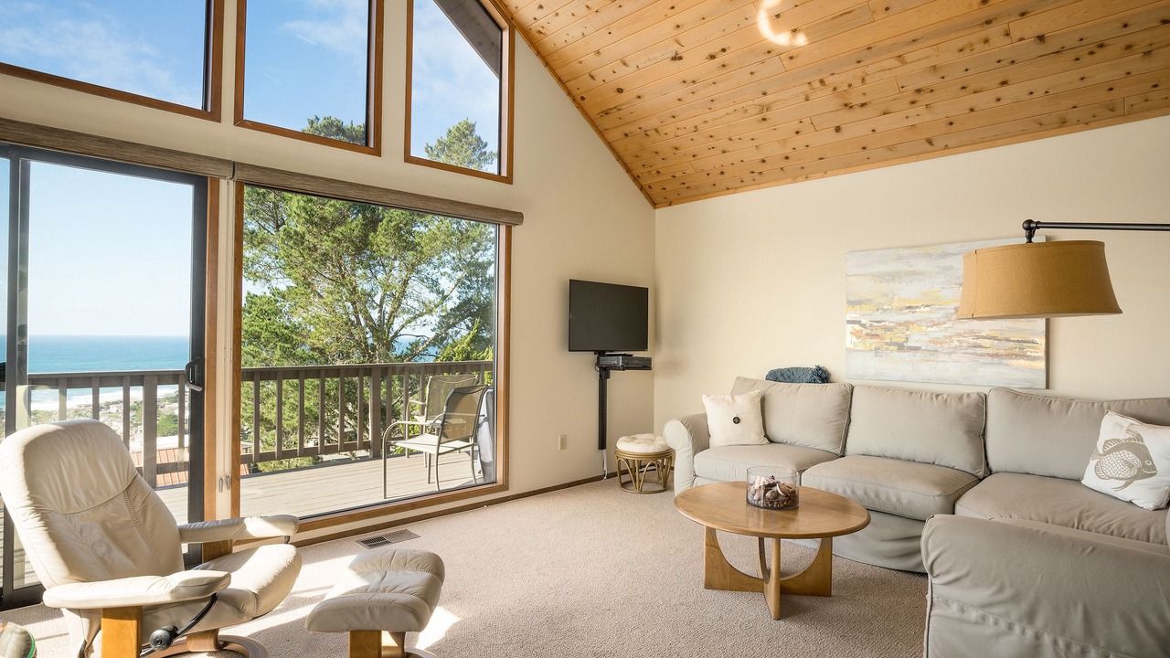 Photo of Livingroom in Marine Terrace