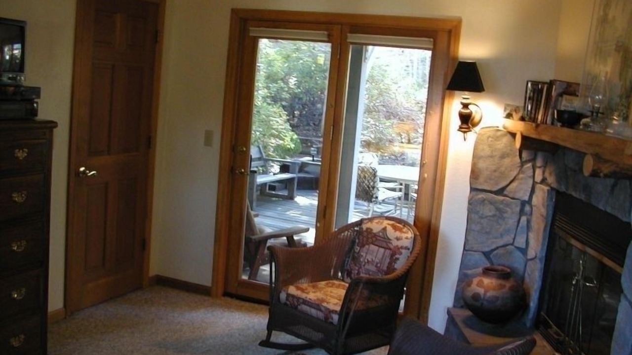 Photo of Livingroom in Elk Point
