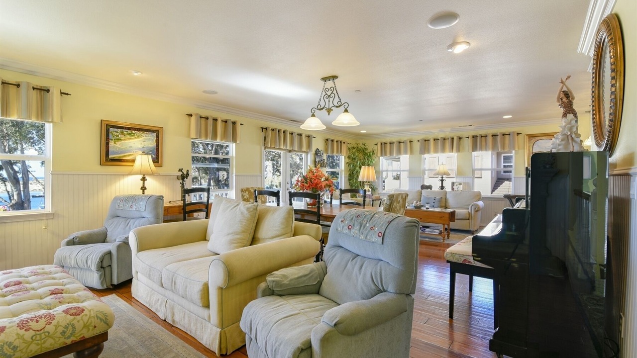 Photo of Bedroom in Morro Bay