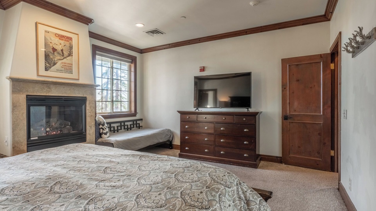 Photo of Livingroom in Mammoth Lakes