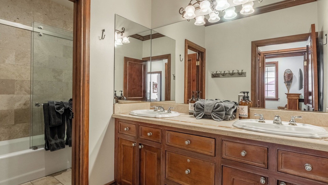 Photo of Bathroom in Mammoth Lakes