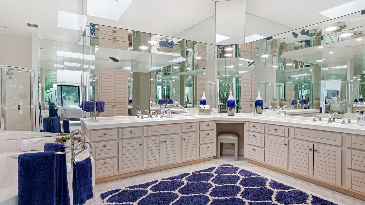 Photo of Bathroom in La Quinta