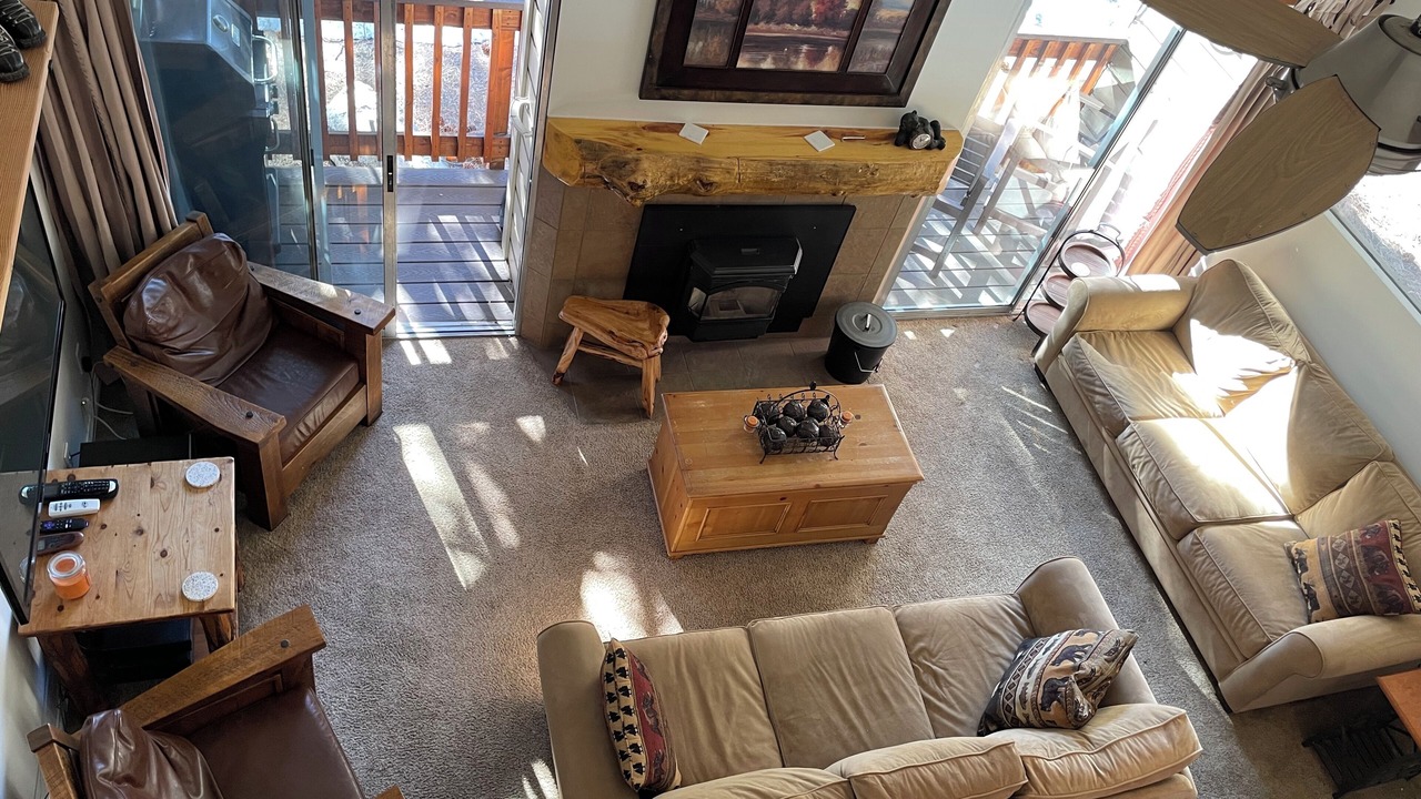 Photo of Bedroom in Mammoth Lakes