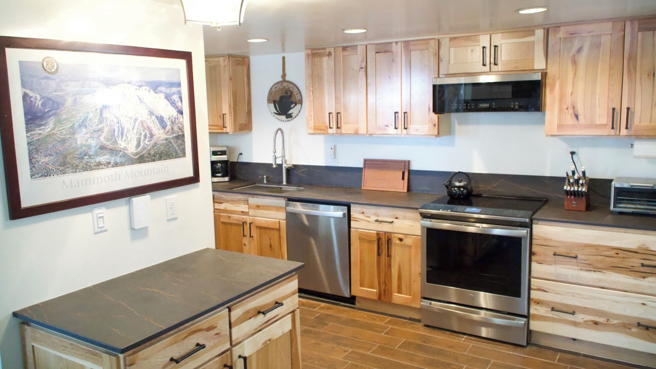 Photo of Kitchen in Mammoth Lakes