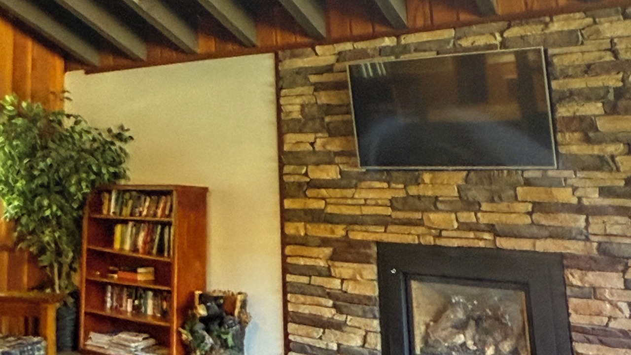 Photo of Bedroom in Mammoth Lakes