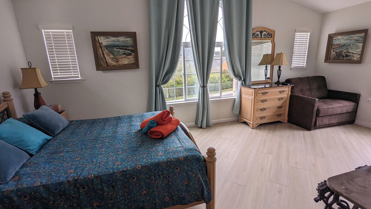 Photo of Bedroom in Half Moon Bay