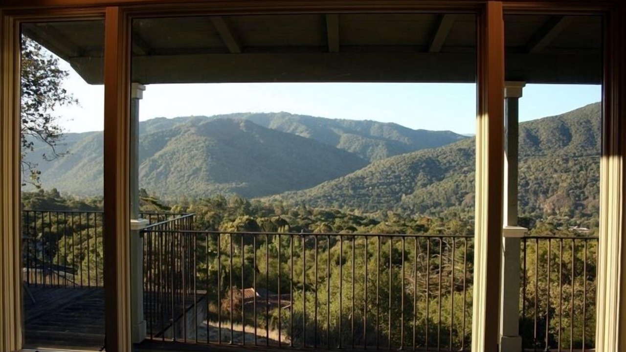Photo of Bedroom in Carmel Valley
