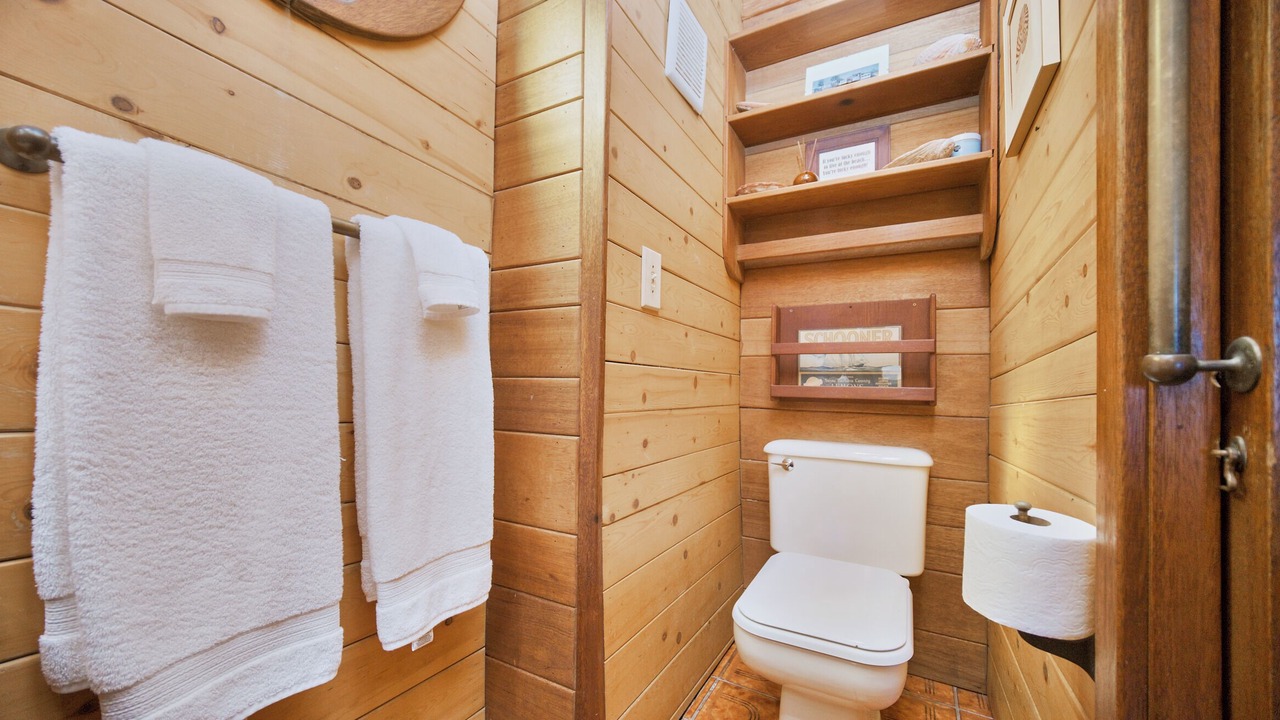 Photo of Bathroom in Montecito