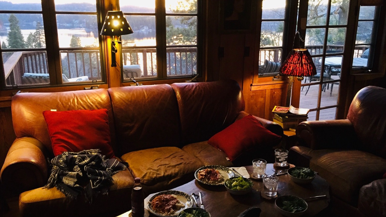 Photo of Livingroom in Cedar Glen