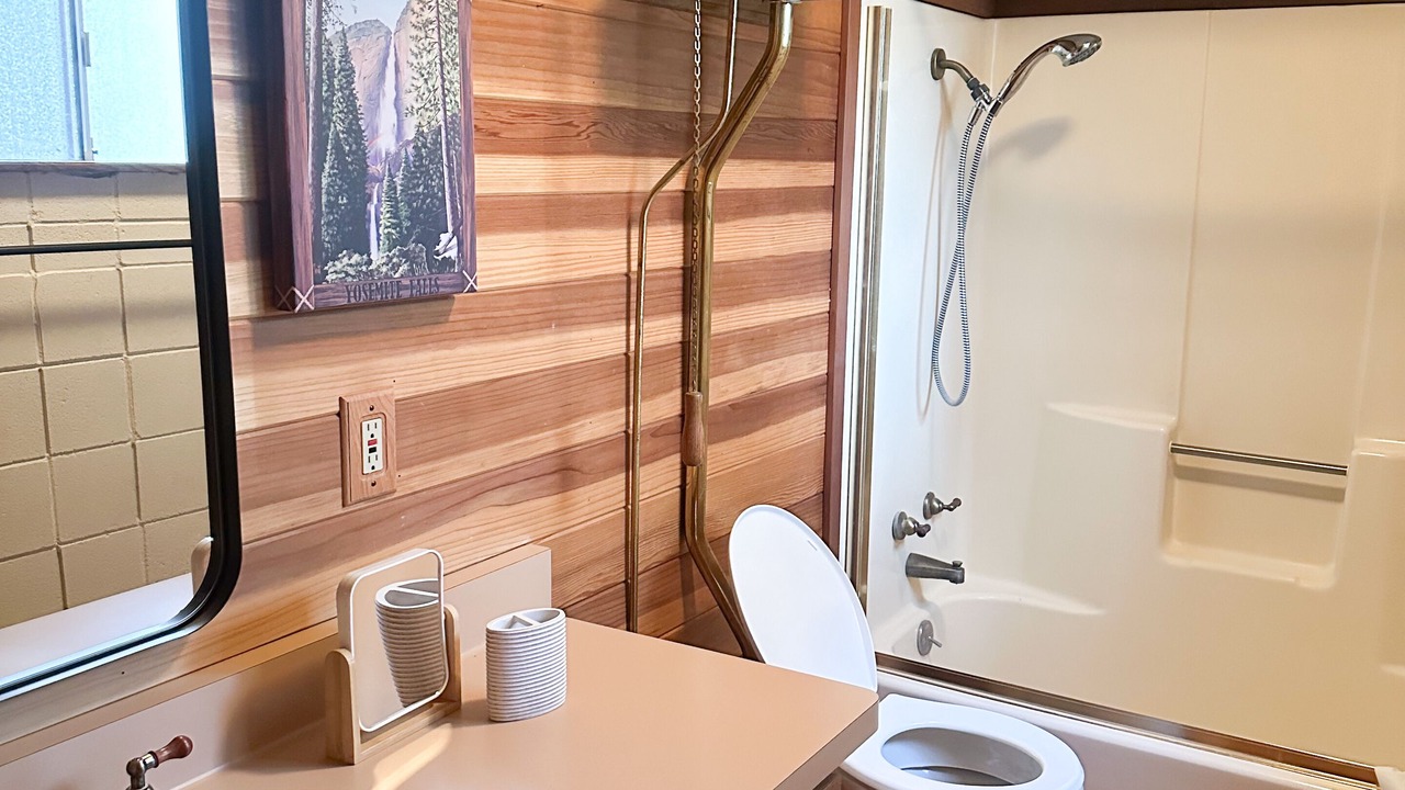 Photo of Bathroom in Fish Camp