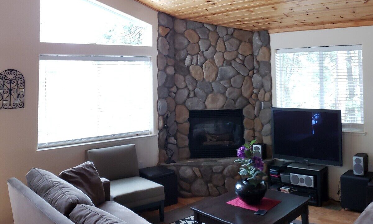 Photo of Livingroom in Long Barn