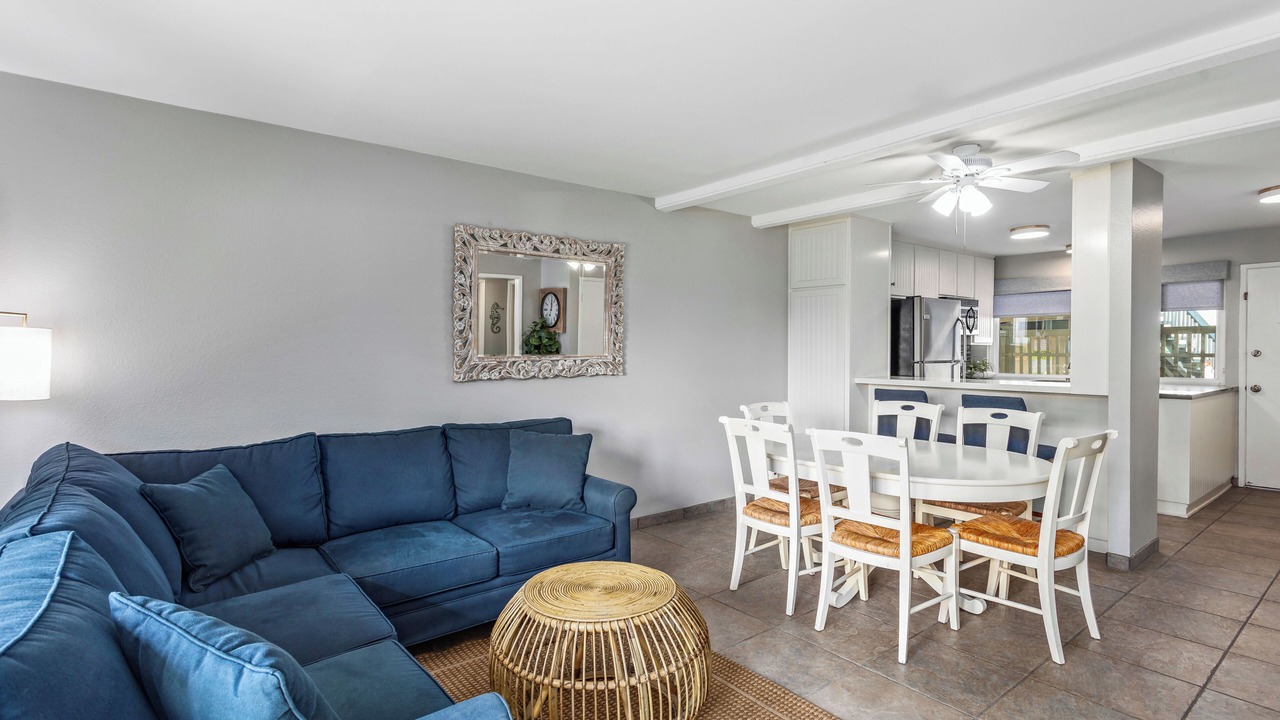 Photo of Livingroom in Carpinteria