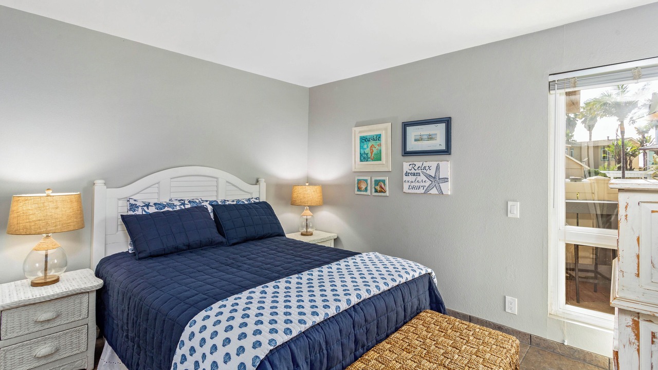 Photo of Bedroom in Carpinteria