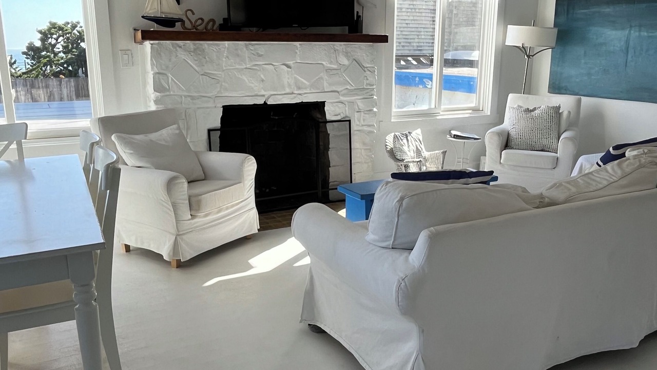 Photo of Livingroom in Stinson Beach