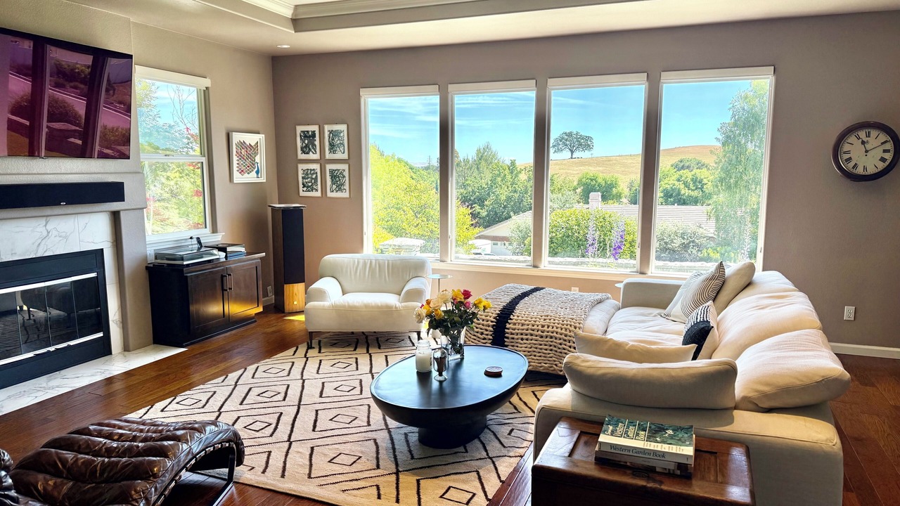 Photo of Livingroom in Paso Robles