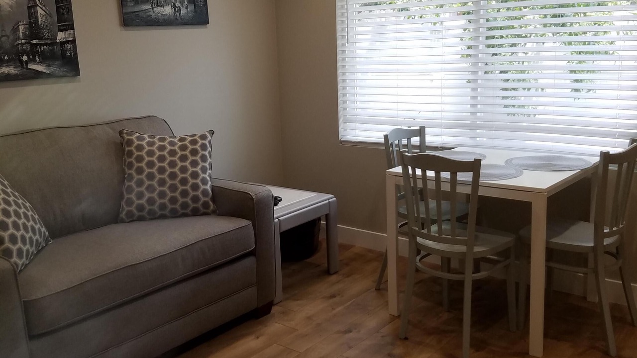 Photo of Livingroom in Horace Mann