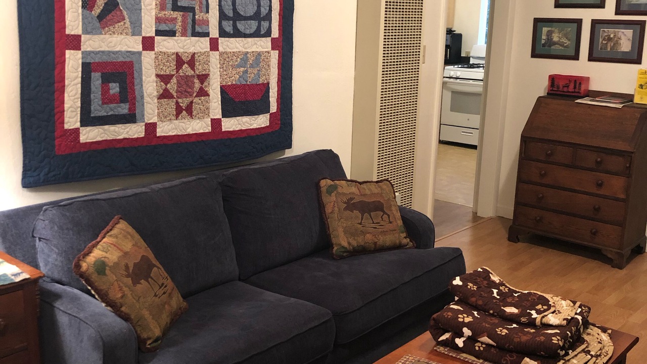 Photo of Livingroom in Nevada City