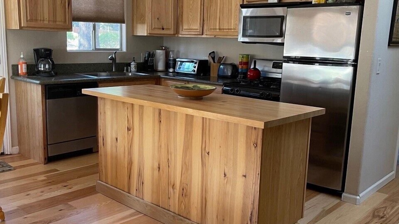 Photo of Kitchen in North Upper Truckee
