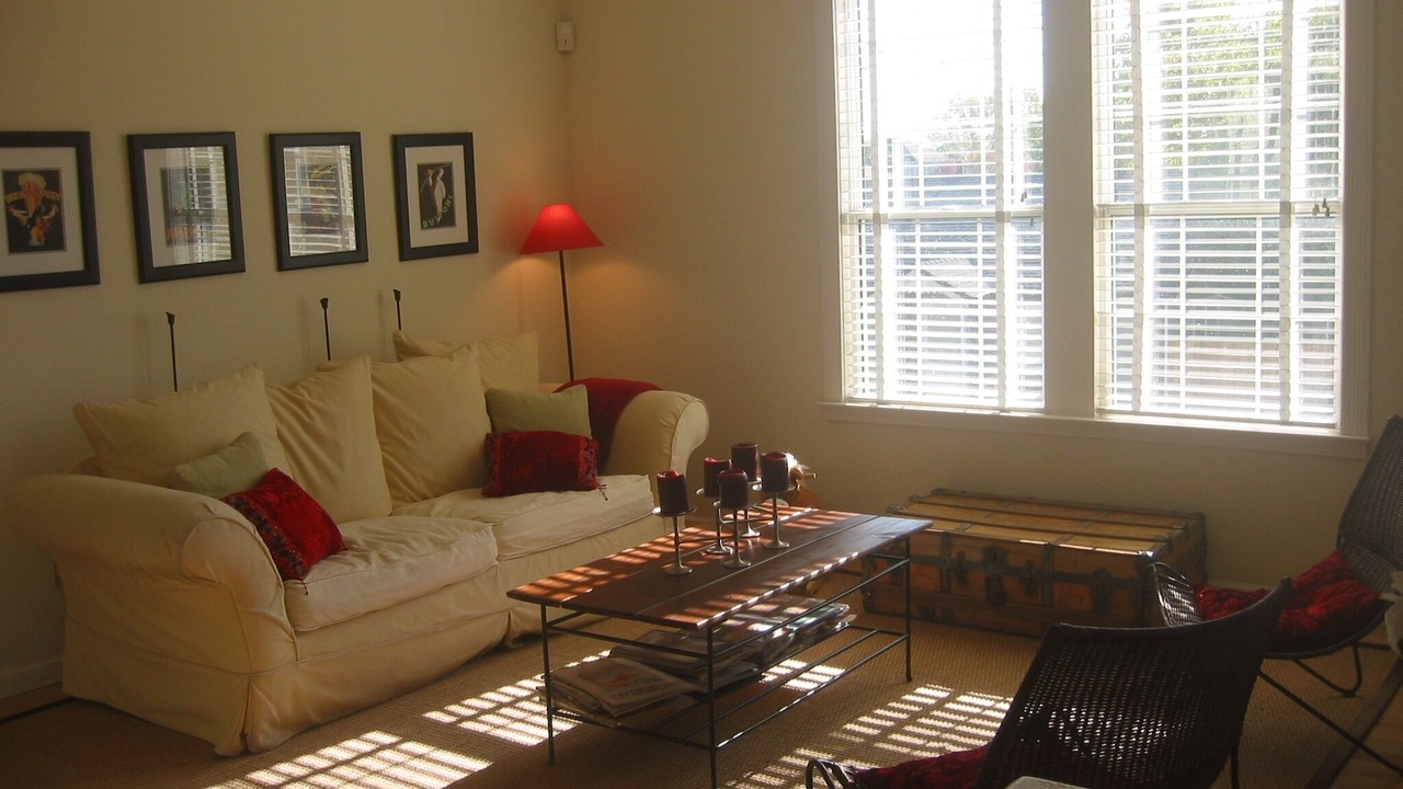 Photo of Livingroom in St. Helena
