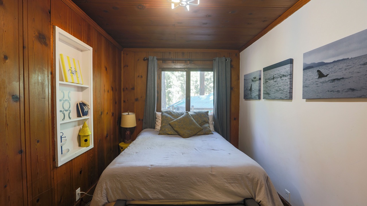 Photo of Bedroom in Kings Beach