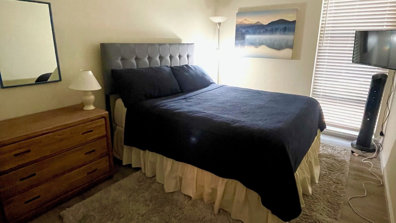 Photo of Bedroom in Dollar Point