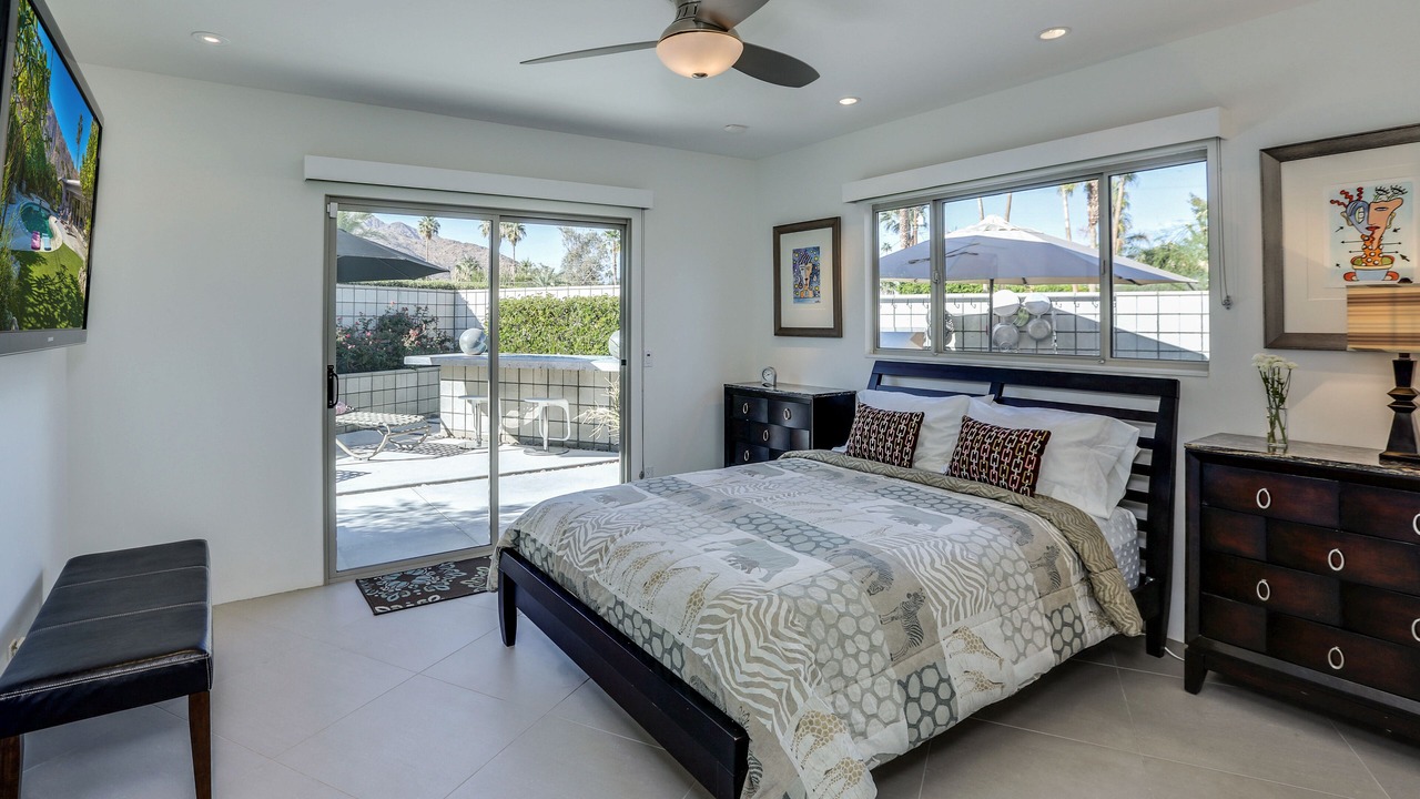 Photo of Outdoor in Tahquitz River Estates