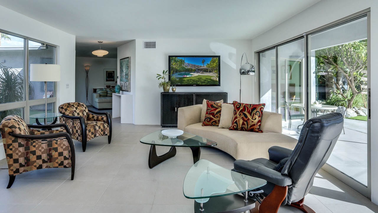Photo of Livingroom in Tahquitz River Estates
