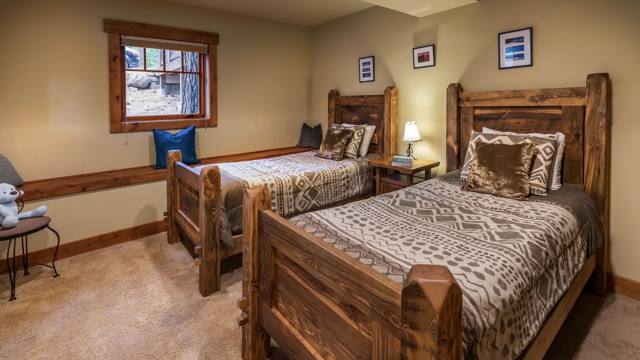 Photo of Bedroom in Dollar Point
