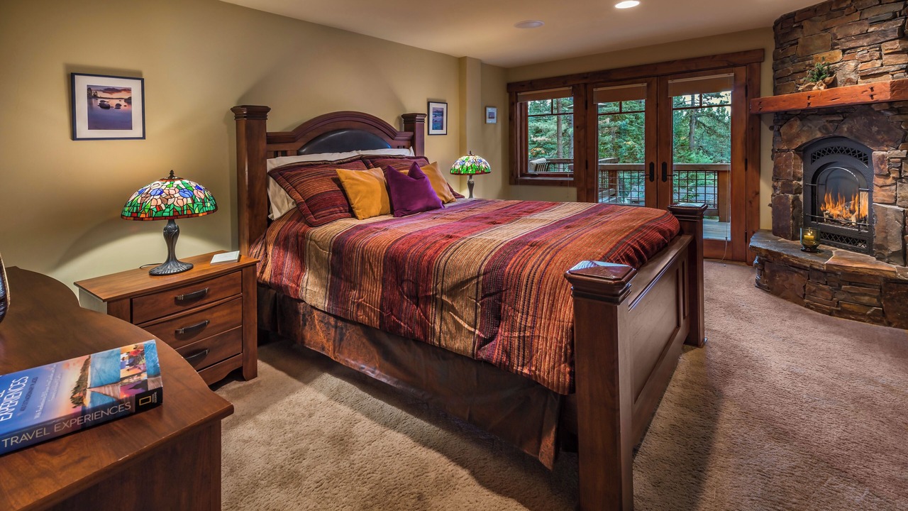 Photo of Bedroom in Dollar Point