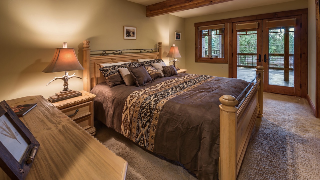 Photo of Bedroom in Dollar Point