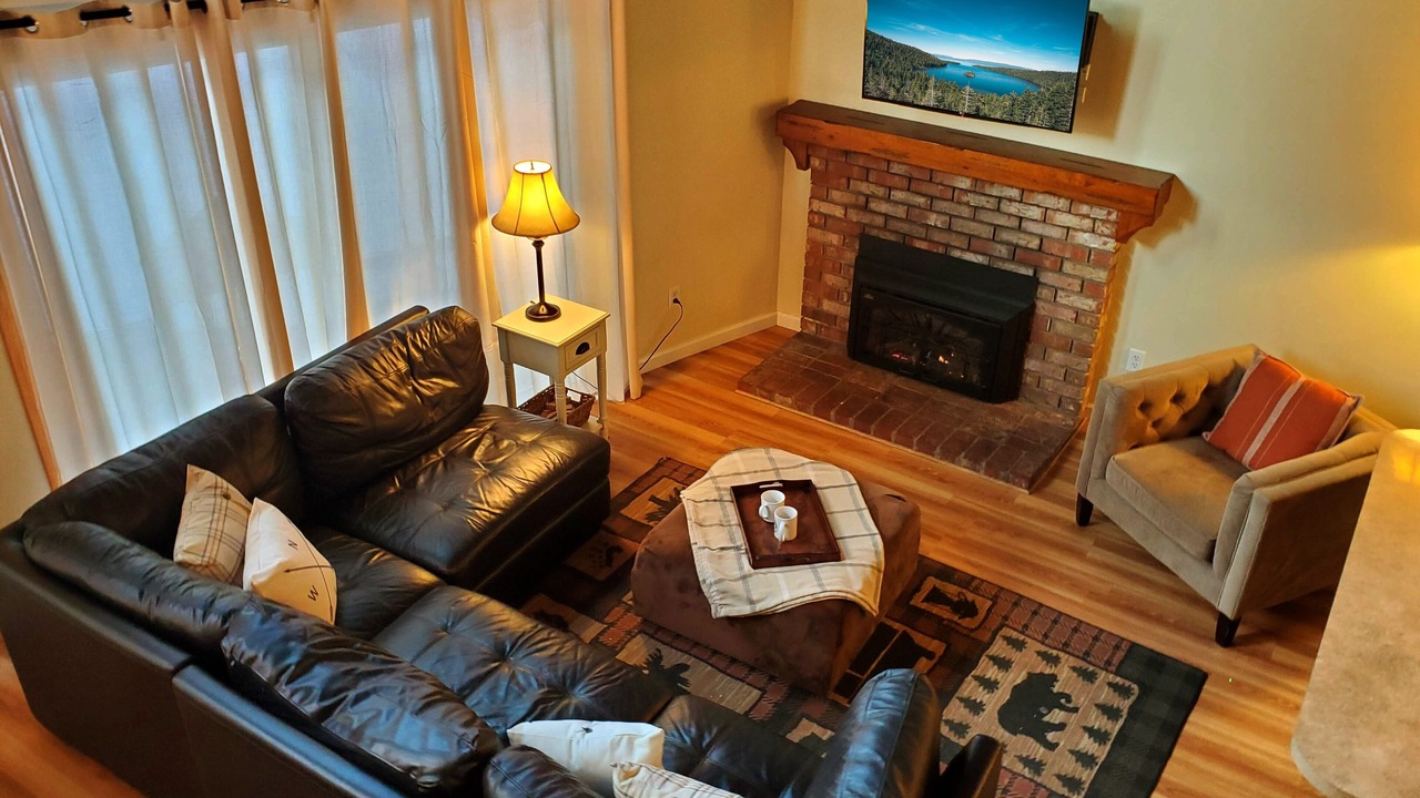 Photo of Livingroom in Pioneer Village