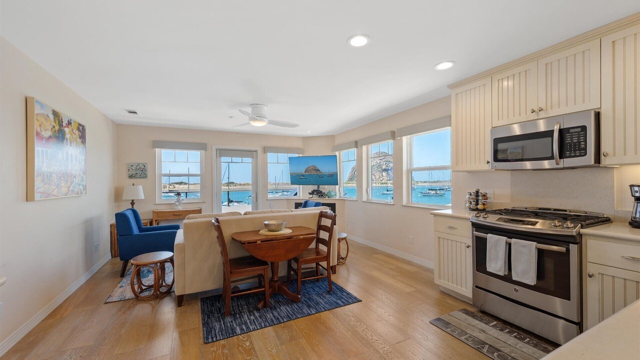 Photo of Bedroom in Morro Bay