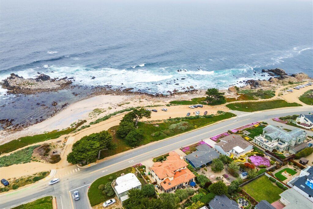 Photo of Others in Pacific Grove