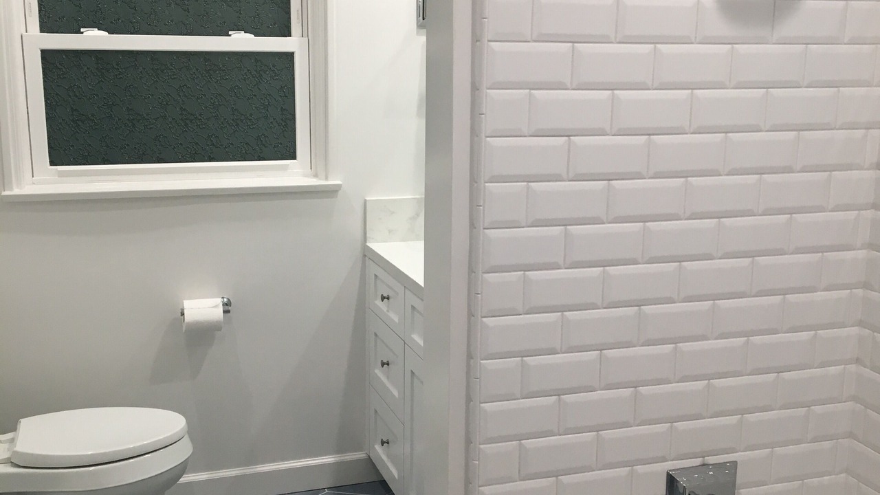 Photo of Bathroom in Balboa Island