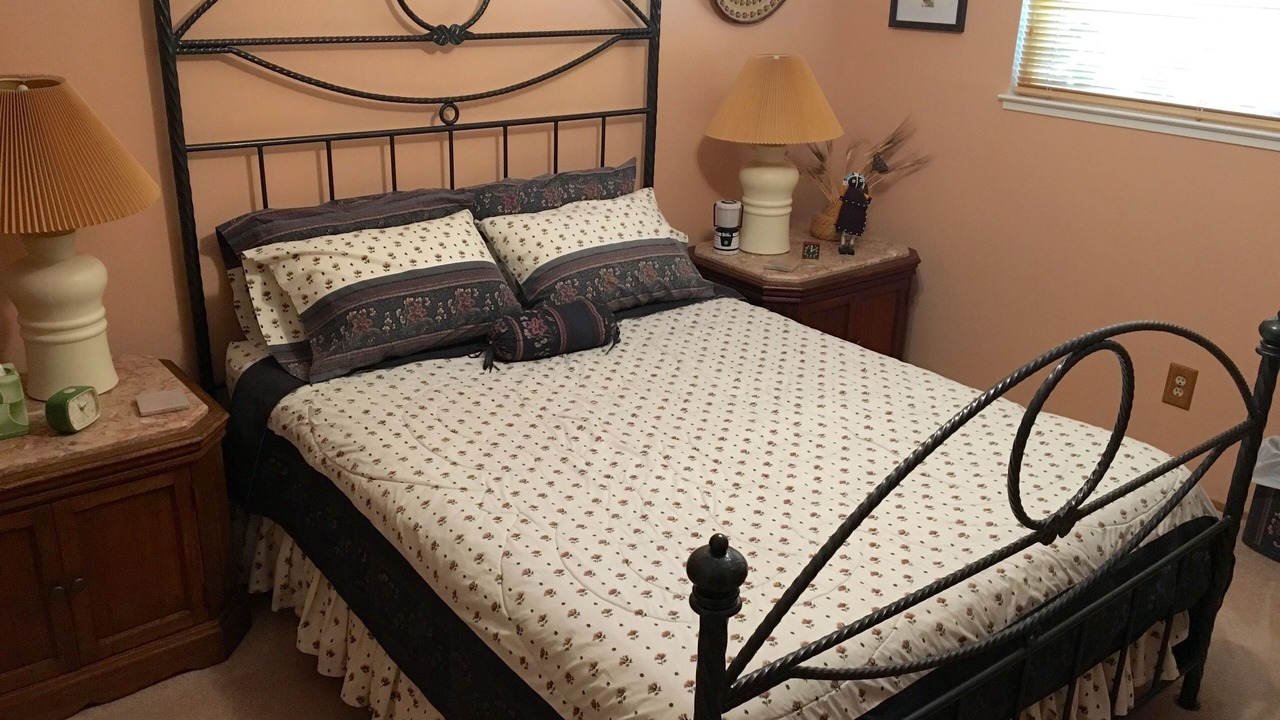 Photo of Bedroom in Paicines