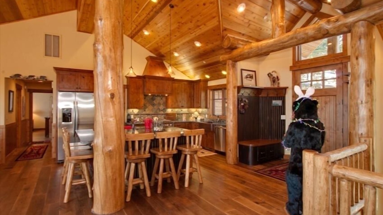 Photo of Bedroom in Meeks Bay
