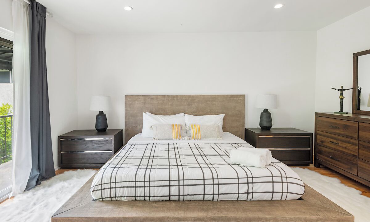 Photo of Bedroom in Sawtelle