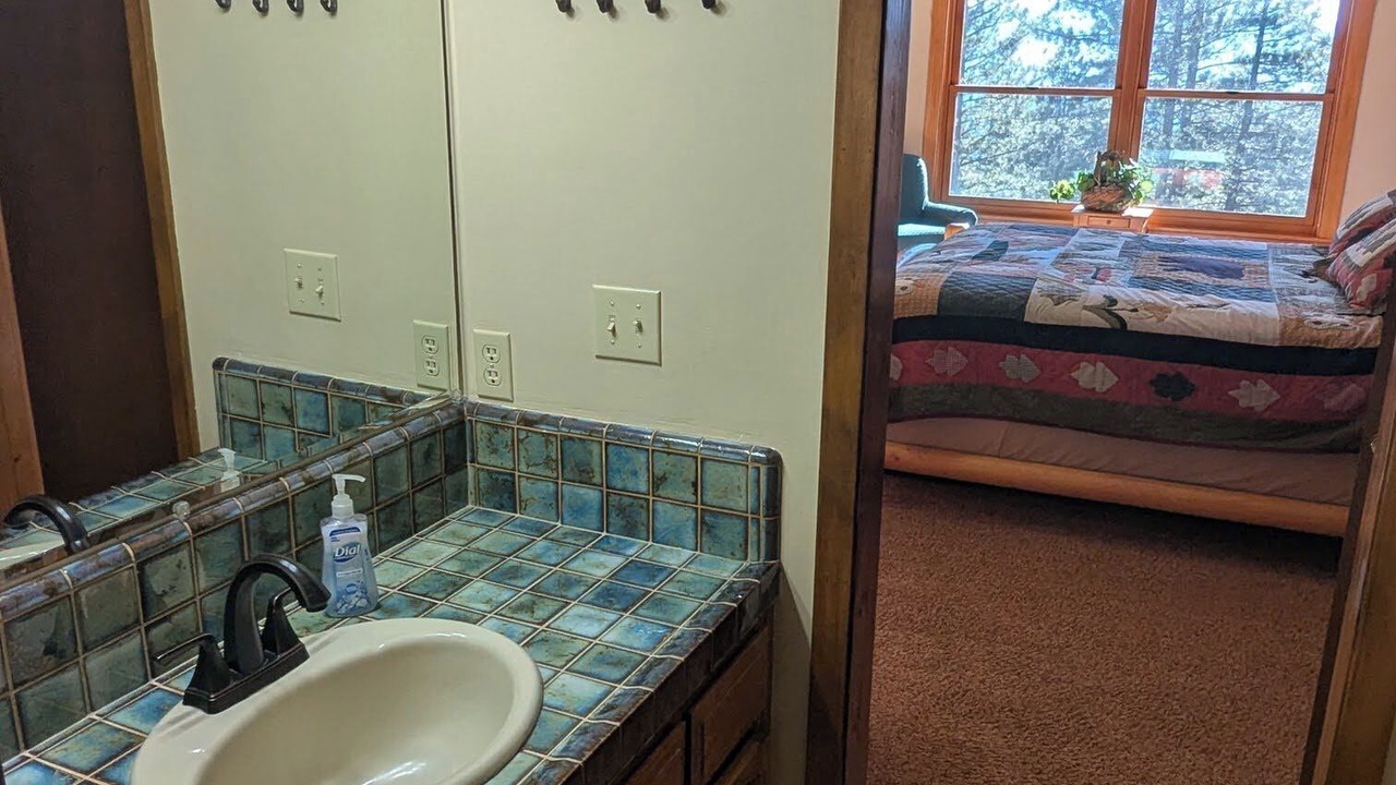 Photo of Bathroom in Tahoma
