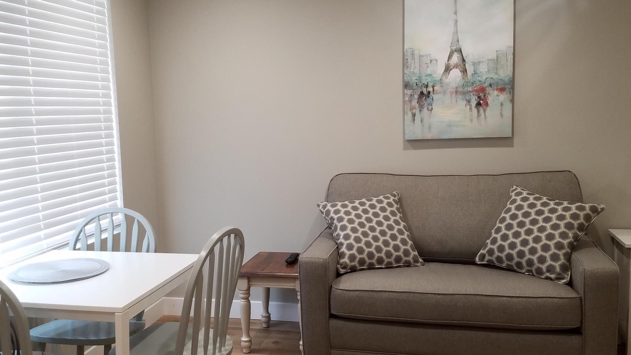 Photo of Livingroom in Horace Mann