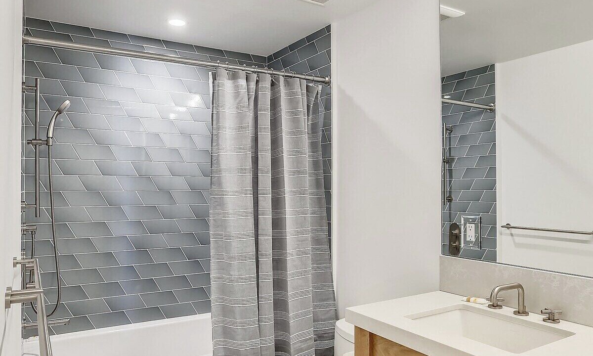 Photo of Bathroom in La Selva Beach