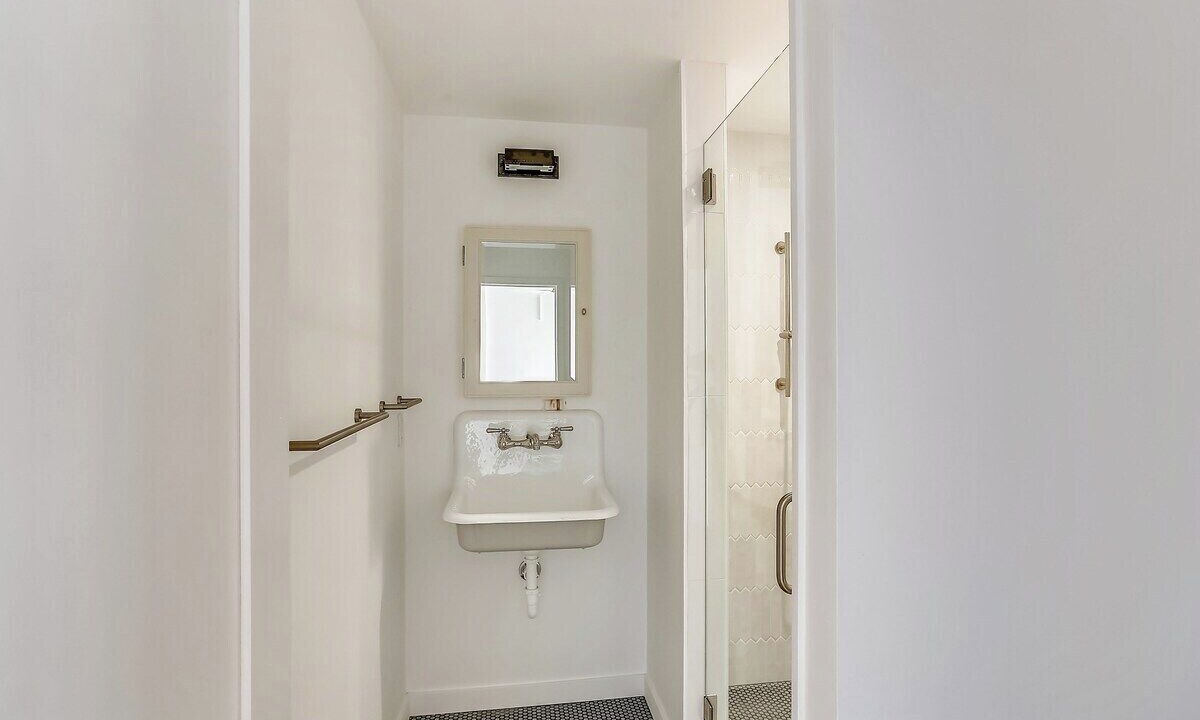 Photo of Bathroom in La Selva Beach