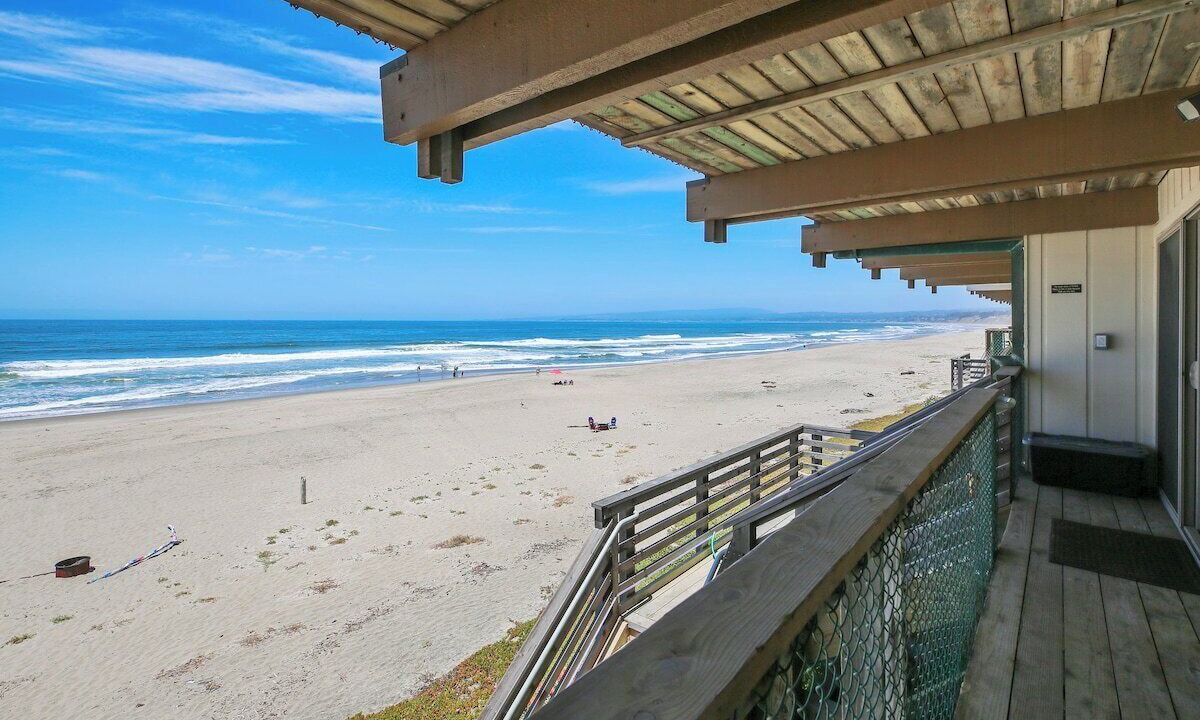 Photo of Patio Balcony in La Selva Beach