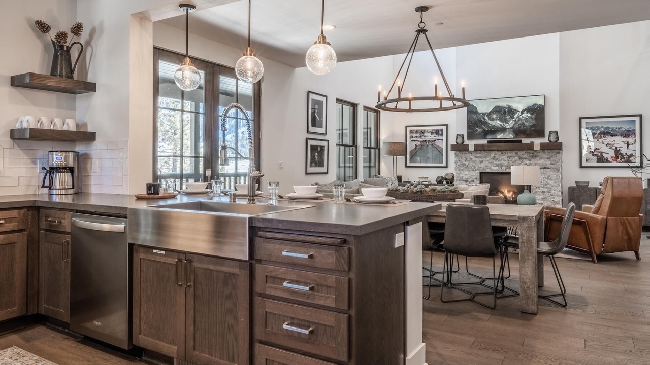 Photo of Kitchen in Mammoth Lakes