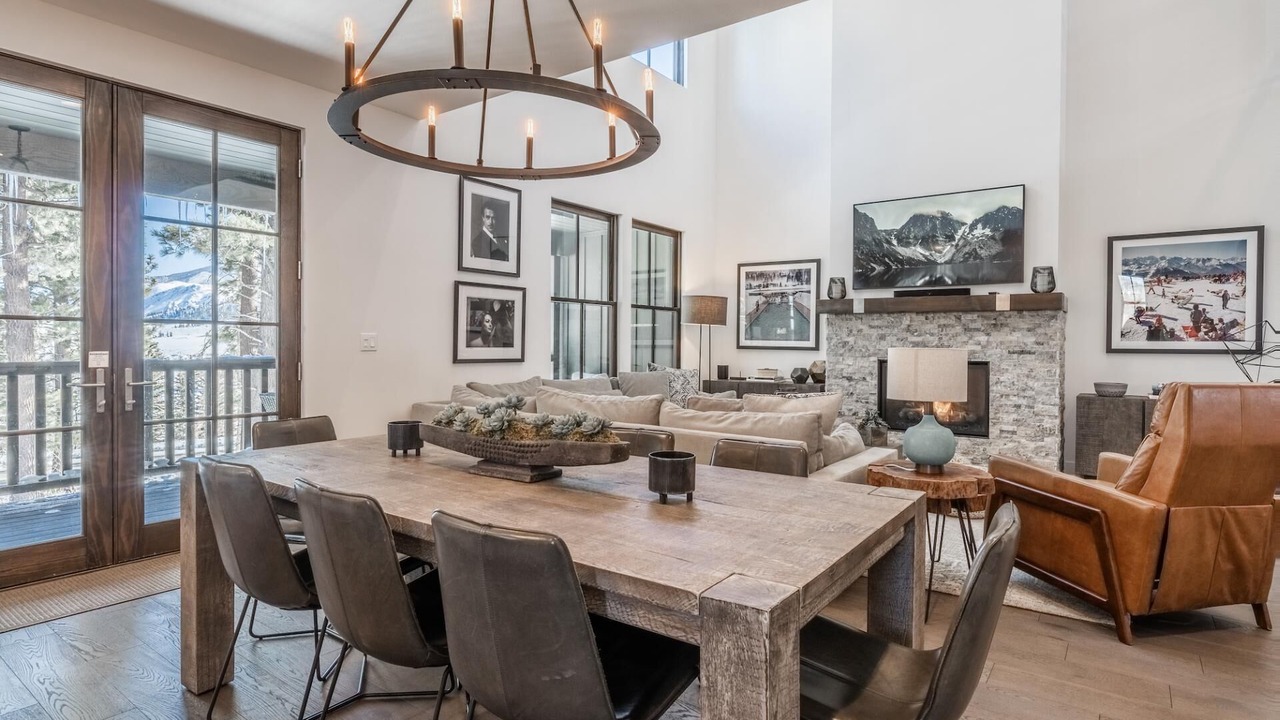 Photo of Livingroom in Mammoth Lakes