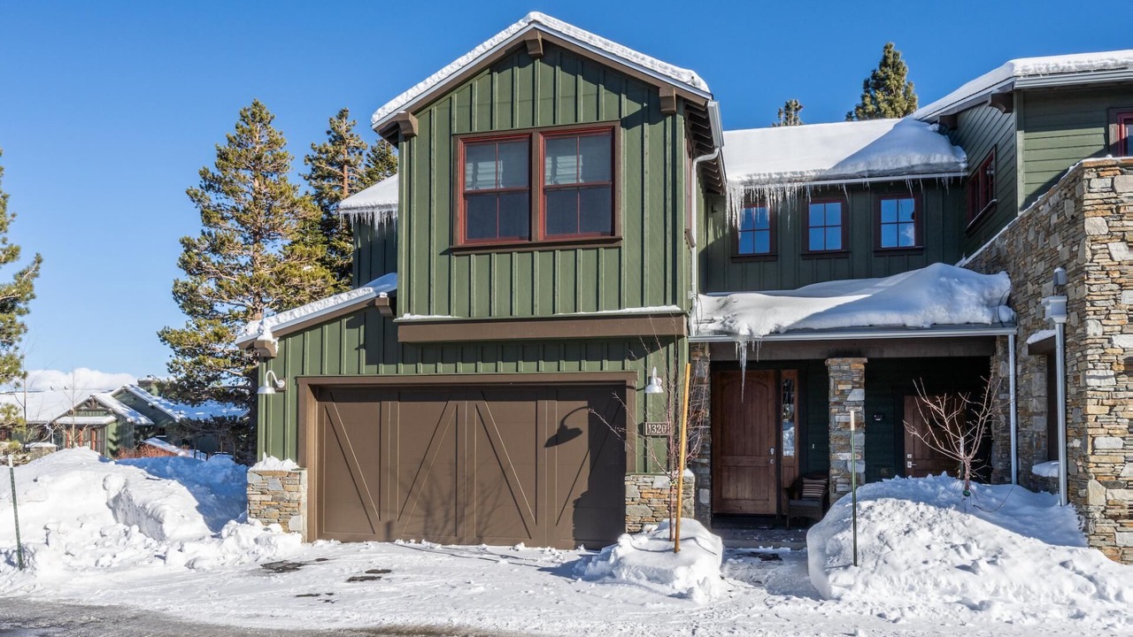 Photo of Outdoor in Mammoth Lakes